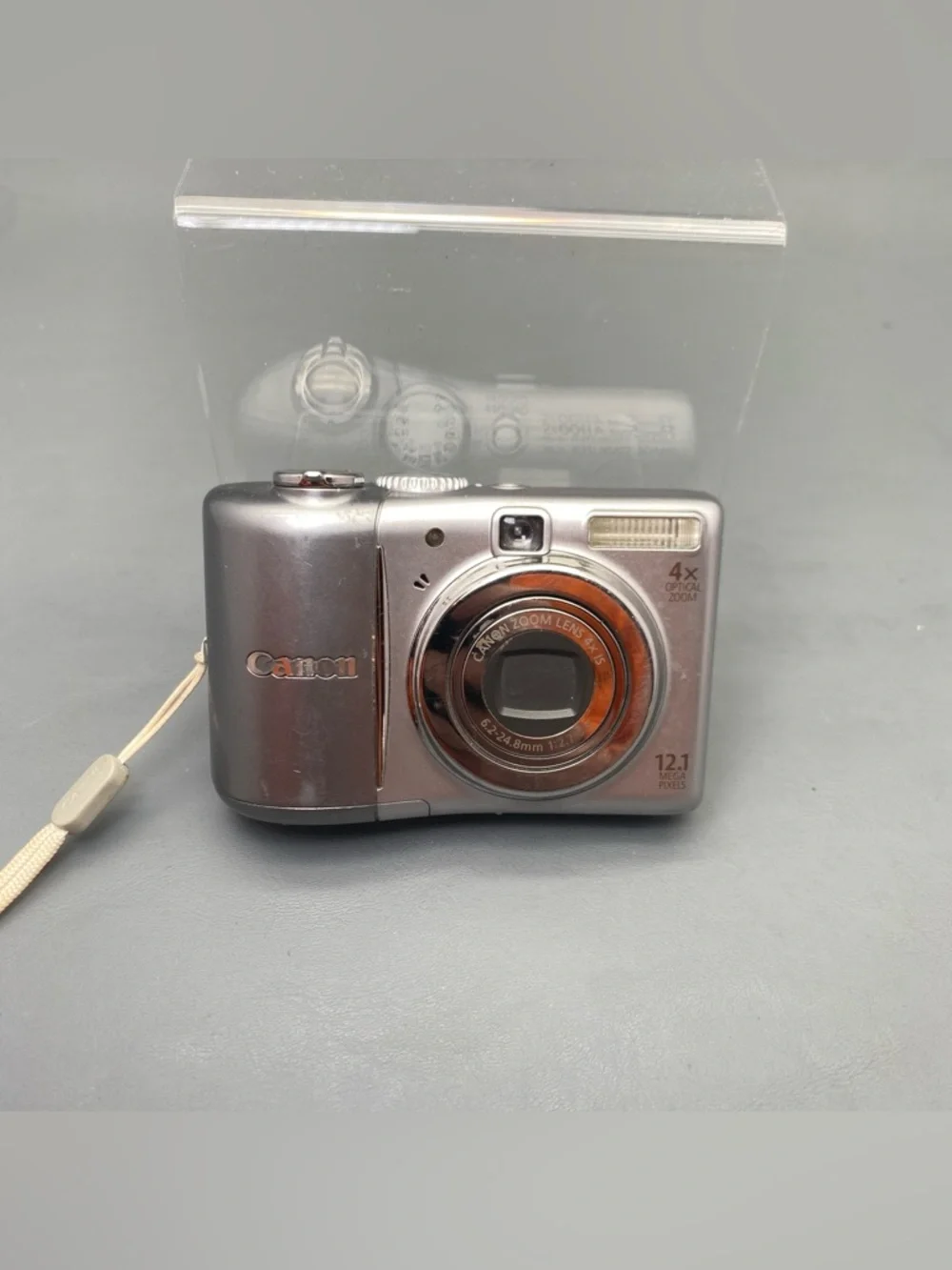 Digital Camera Canon PowerShot A1100 12.1MP Silver Vintage For Parts Or Not Work